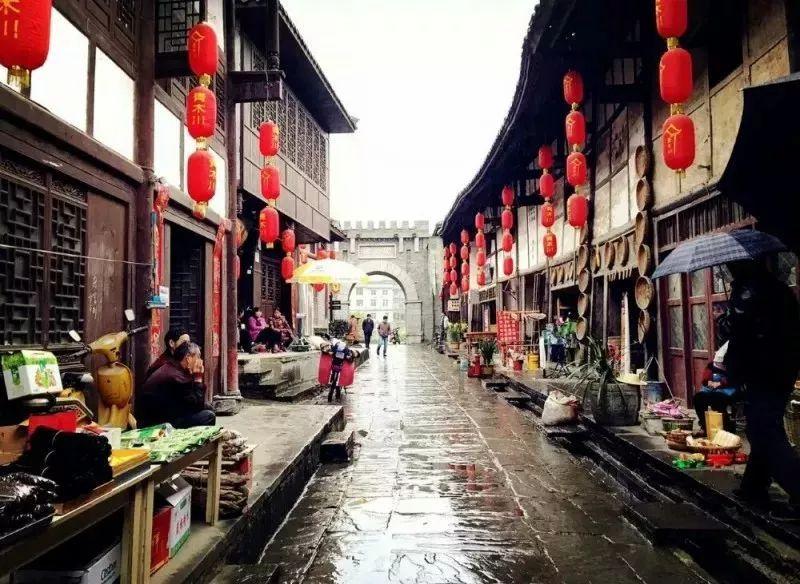 春雪食品:低温(冷链)物流业务由第三方物流从公司厂区冷藏库外运